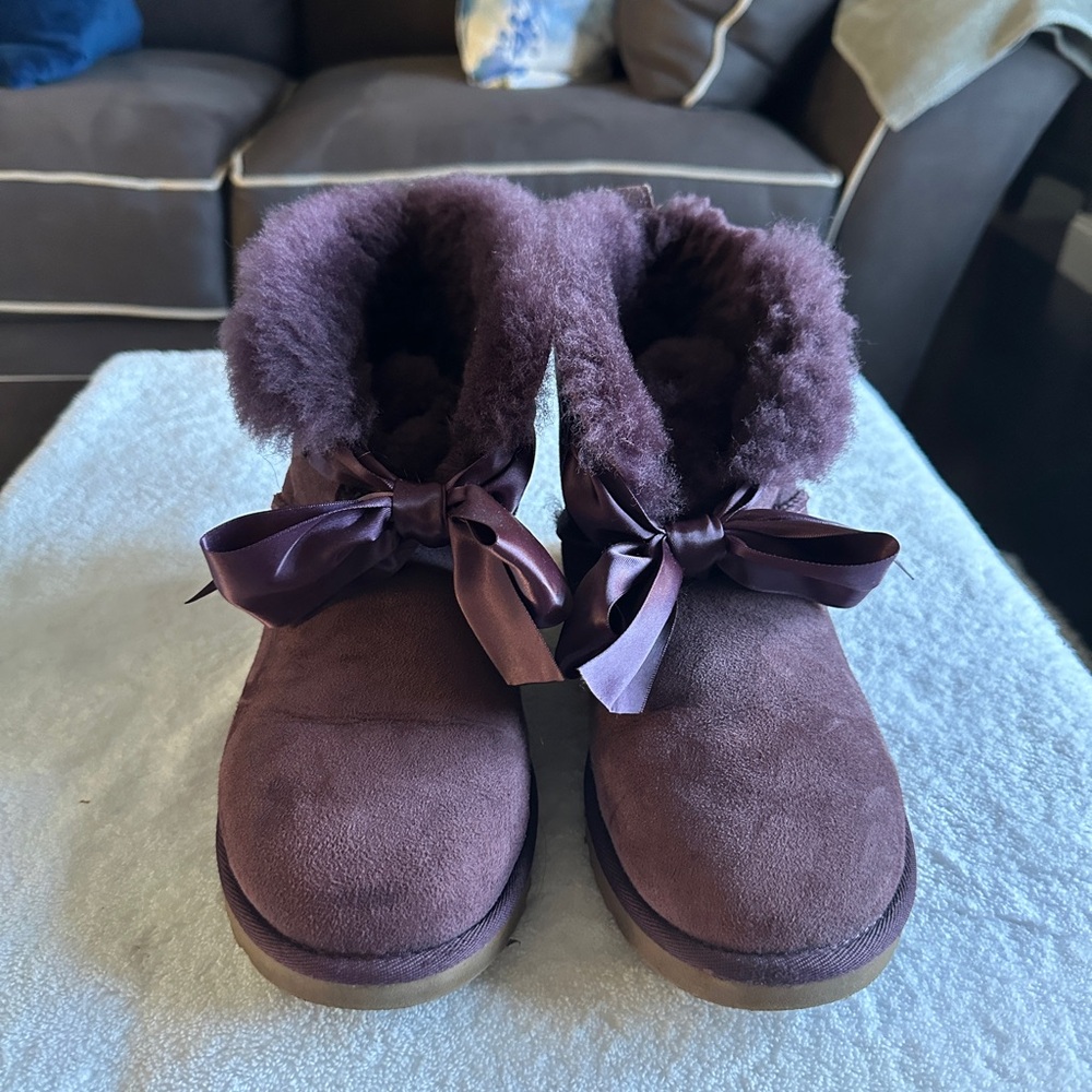 Ugg Gita bow boots